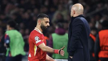 سلوت: ليفربول سيخسر صلاح مجانا ويضطر لبيع لاعبين سلوت: ليفربول سيخسر صلاح مجانا ويضطر لبيع لاعبين