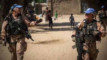 فخري الفقي: تصاعد الصراعات يهدد اقتصادات الدول النامية فيديو فخري الفقي: تصاعد الصراعات يهدد اقتصادات الدول النامية فيديو