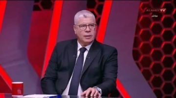 أحمد شوبير: شائعات غير منطقية تلاحق لاعبي الأهلي أحمد شوبير: شائعات غير منطقية تلاحق لاعبي الأهلي