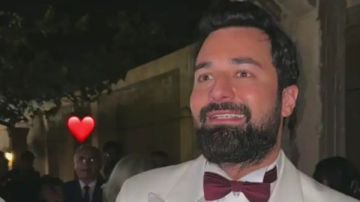 خليكم جاهزين.. أحمد حاتم يكشف حقيقة زواجه