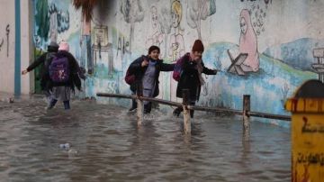 تعطيل الدراسة اليوم الخميس رسميا.. 19 محافظة تغلق المدارس بسبب الطقس السيء