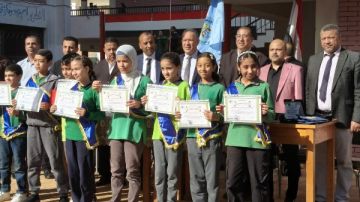 وكيل تعليم أسيوط يشهد احتفالية تكريم حفظة القرآن الكريم بمدرسة الجامعة الابتدائية الموحدة