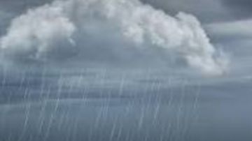 أمطار على الإسكندرية مع استمرار حركة الملاحة بالميناء