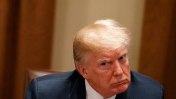 وول ستريت جورنال: ترامب تلقى تحذيرات من مخاطر تهدد بانهيار وقف إطلاق النار وول ستريت جورنال: ترامب تلقى تحذيرات من مخاطر تهدد بانهيار وقف إطلاق النار