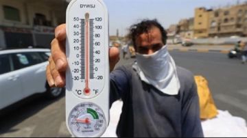 موجة حارة تضرب البلاد.. والأرصاد تحذر المواطنين فيديو موجة حارة تضرب البلاد.. والأرصاد تحذر المواطنين فيديو