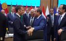 ترحيب شديد.. لقاء يجمع الرئيسين السيسي ونظيره الفرنسي في القمة الأوروبية
