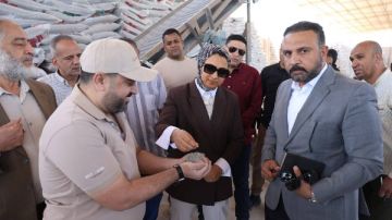 الأول من نوعه.. محافظ الوادي الجديد تتفقد مصنع إنتاج الأسمدة الفوسفاتية بالمنطقة الصناعية بالخارجة