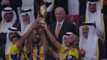 أبو ريدة يلبي دعوة أمير قطر لحضور نهائي الكأس القطري