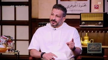 سيد معوض: المدرب هو حجر الأساس في بناء الفريق سيد معوض: المدرب هو حجر الأساس في بناء الفريق