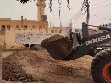 الجيزة ترفع 1400 طن مخلفات من طريق اللبيني ناهيا الجيزة ترفع 1400 طن مخلفات من طريق اللبيني ناهيا