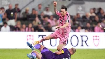 ريمونتادا خيالية.. أورلاندو سيتي يقلب الطاولة على إنتر ميامي برباعية في ديربي الدوري الأمريكي