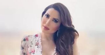 الفنانة نسرين طافش تعلن عن وفاة عمها الفنانة نسرين طافش تعلن عن وفاة عمها