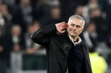 بعد رحيله في 2013.. مورينيو يعود لتدريب ريال مدريد بعد رحيله في 2013.. مورينيو يعود لتدريب ريال مدريد