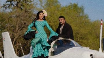 أحمد العوضي يشارك متابعيه كواليس تصوير فيلم شمشون ودليلة مع مي عمر