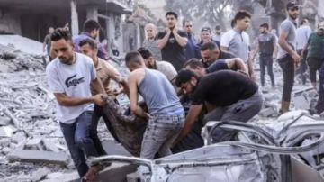 غارة إسرائيلية على بلدة يحمر الشقيف جنوب لبنان غارة إسرائيلية على بلدة يحمر الشقيف جنوب لبنان