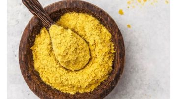 ماذا يحدث للجسم عند تناول الخميرة بانتظام؟