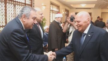 نقيب المعلمين يشارك في المؤتمر الدولي الحادي عشر لمعامل التأثير العربي نقيب المعلمين يشارك في المؤتمر الدولي الحادي عشر لمعامل التأثير العربي