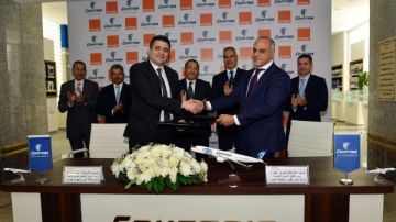 تعاون إستراتيجي بين مصر للطيران وأورنج لدمج خدمات السفر والاتصالات