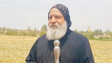 الأنبا ميخائيل يترأس أول قداس بالمزرعة الجديدة في وادي النطرون الأنبا ميخائيل يترأس أول قداس بالمزرعة الجديدة في وادي النطرون