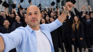 ده وقتنا .. أبو يطرح أغنية جديدة احتفالا بالخريجين ده وقتنا .. أبو يطرح أغنية جديدة احتفالا بالخريجين