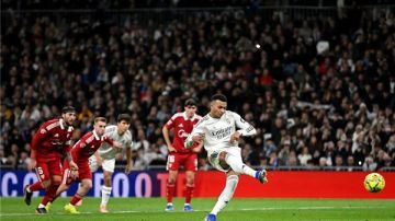 بث مباشر مباراة ريال مدريد ضد إشبيلية جودة عالية الآن بث مباشر مباراة ريال مدريد ضد إشبيلية جودة عالية الآن