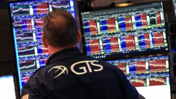 خبراء يحذرون من دخول السندات الأمريكية منطقة الخطر.. تفاصيل خبراء يحذرون من دخول السندات الأمريكية منطقة الخطر.. تفاصيل
