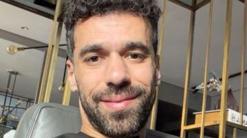 عبدلله السعيد يهنئ جمهوره بعيد الأضحى عبدلله السعيد يهنئ جمهوره بعيد الأضحى
