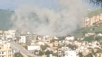غارات إسرائيلية عنيفة على الجنوب اللبناني غارات إسرائيلية عنيفة على الجنوب اللبناني