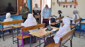 مدير تعليم جنوب سيناء تتفقد لجان الامتحانات.. وتؤكد: مصلحة الطالب تتصدر الأولويات