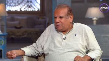 فتوح أحمد: المقابر علمتني إن الدنيا مش مستاهلة فتوح أحمد: المقابر علمتني إن الدنيا مش مستاهلة