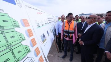 الوزير يتفقد تطوير طريق الصعيد الصحراوي الغربي ومعدلات تنفيذ محور أبو تيج بأسيوط صور