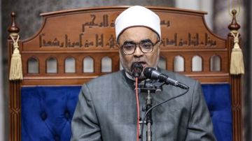 أيمن الحجار: فريضة الحج هي عبادة العمر وخاتمة الفرائض أيمن الحجار: فريضة الحج هي عبادة العمر وخاتمة الفرائض
