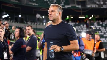 قبل الكلاسيكو.. ريال مدريد ينعى والد هانز فليك