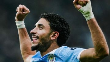 مرموش وحمزة عبد الكريم ينضمان إلى معسكر المنتخب الوطني