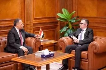 وزير التخطيط يبحث مع محافظ الشرقية جهود التنمية والمشروعات المدرجة بالخطة الاستثمارية للعام المالي 2026-2027 وزير التخطيط يبحث مع محافظ الشرقية جهود التنمية والمشروعات المدرجة بالخطة الاستثمارية للعام المالي 2026-2027