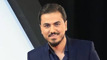 نزار الفارس لـ تامر أمين: سرقت منك سؤال تريند.. والعراق اليوم يمر بأفضل حالاته نزار الفارس لـ تامر أمين: سرقت منك سؤال تريند.. والعراق اليوم يمر بأفضل حالاته