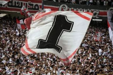 كيف احتفل جمهور الزمالك بلقب الدوري رقم 15؟ كيف احتفل جمهور الزمالك بلقب الدوري رقم 15؟
