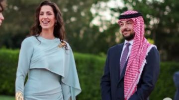 الأميرة رجوة تبهر متابعيها بإطلالتها في أحدث ظهور.. صور الأميرة رجوة تبهر متابعيها بإطلالتها في أحدث ظهور.. صور