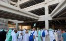 لجنة حج الصحفيين: الحجاج يواصلون رمي الجمرات بمنى - eg