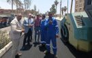 نائب محافظ الجيزة يتابع ميدانيا أعمال رصف طريق 21 ويتفقد السوق الحضاري بالصف