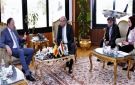 وزير الطيران المدني يبحث مع سفير بلجيكا لدى جمهورية مصر العربية فرص تعزيز الربط الجوي بين البلدين - eg