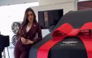 ياسمين عز تستعرض سيارتها الفاخرة الجديدة برسالة عن النجاح وتحقيق الأحلام