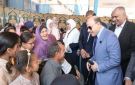 خدمت 2174 مواطنا.. محافظ الغربية يتابع القافلة الطبية في قرية ميت هاشم
