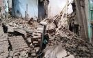 مصرع طفل وإصابة والده وشقيقه سقط عليهم حائط منزل في قنا