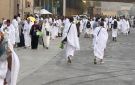 عرفات تكتسي بالخشوع.. ملايين الحجاج يؤدون الركن الأعظم وسط أجواء روحانية صور