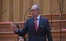 النائب محمد فريد: دافع الضرائب يعمل لصالح الحكومة لا العكس.. والهيئات الاقتصادية تحمل الخزانة 320 مليارا (فيديو)