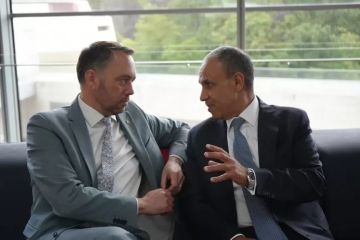 وزير الخارجية يلتقي نظيره البلجيكي