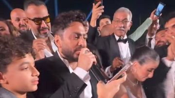 تامر حسني يحيي حفل زفاف زياد ابن سيد رجب صور تامر حسني يحيي حفل زفاف زياد ابن سيد رجب صور