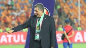 مجاهد يشيد بـ نجم المغرب الشاب مجاهد يشيد بـ نجم المغرب الشاب