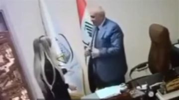 فيديو المدير والسكرتيرة المسرب يقالب السوشيال ميديا.. ما القصة؟ فيديو المدير والسكرتيرة المسرب يقالب السوشيال ميديا.. ما القصة؟